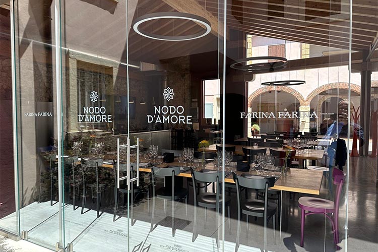 ristorante-nodo amore.jpg