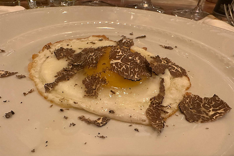 uovo-tartufo copia.jpg